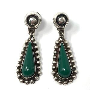 1930s/1940s Mexico silver and green onyx screw on drop earrings